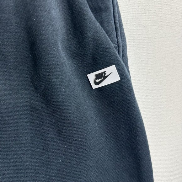 NIKE SWEATPANTS WOMEN'S PLUS SIZE 1X ESSENTIAL FLEECE PANTS BLACK BASKETBALL GYM - Picture 6 of 8